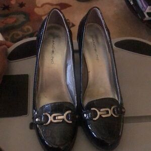 Bandolino Black Heels